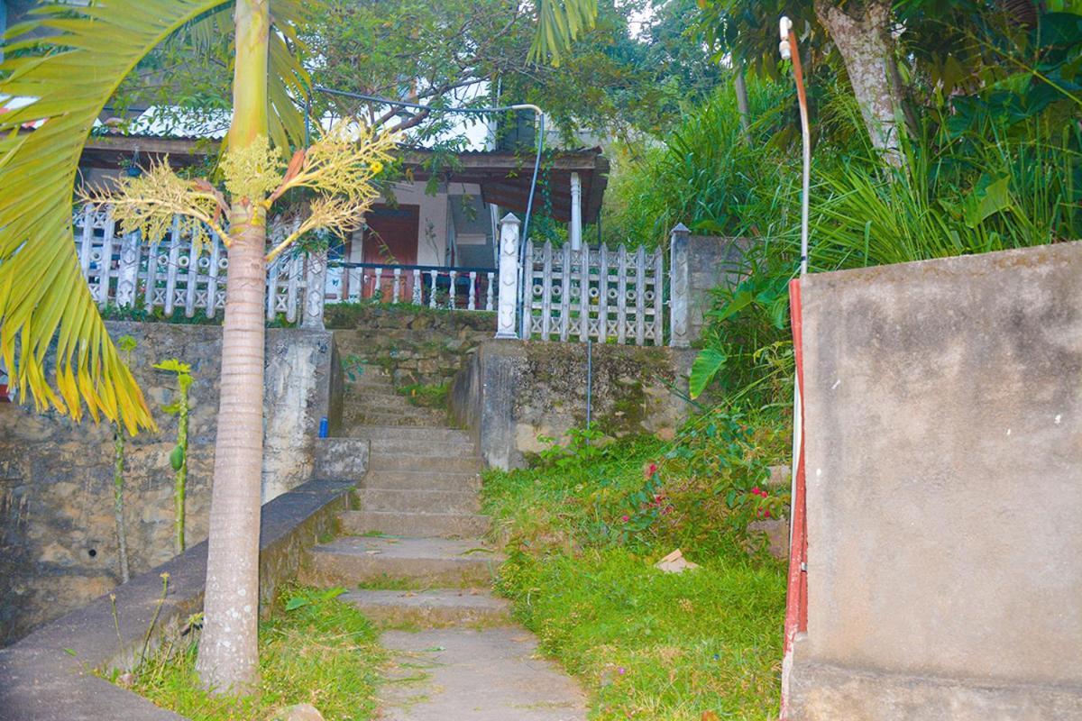 Soorya Inn Ella Exterior photo